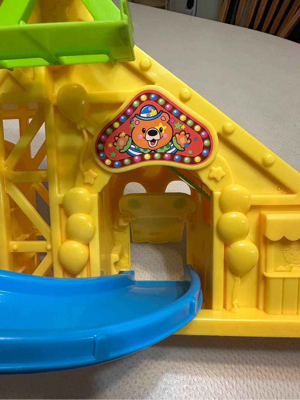 Little People Wheelies Roller Coaster - Picture 5 of 9